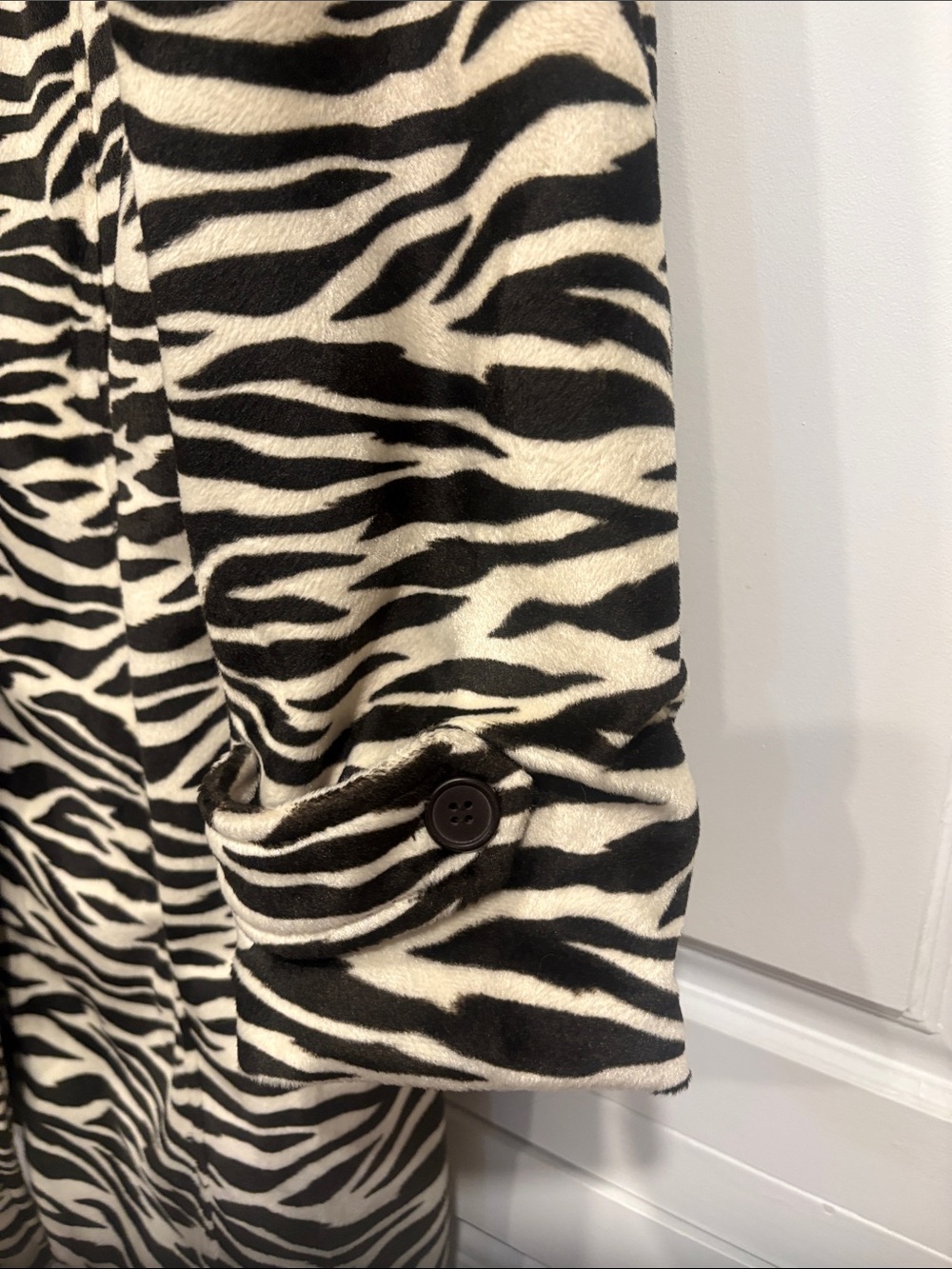 Classic MixIt Faux Fur Black and Cream Animal Print Coat - Picture 4 of 9